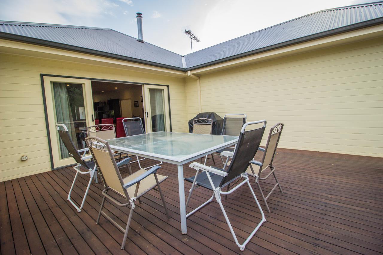 Holiday home Lithgow Falls